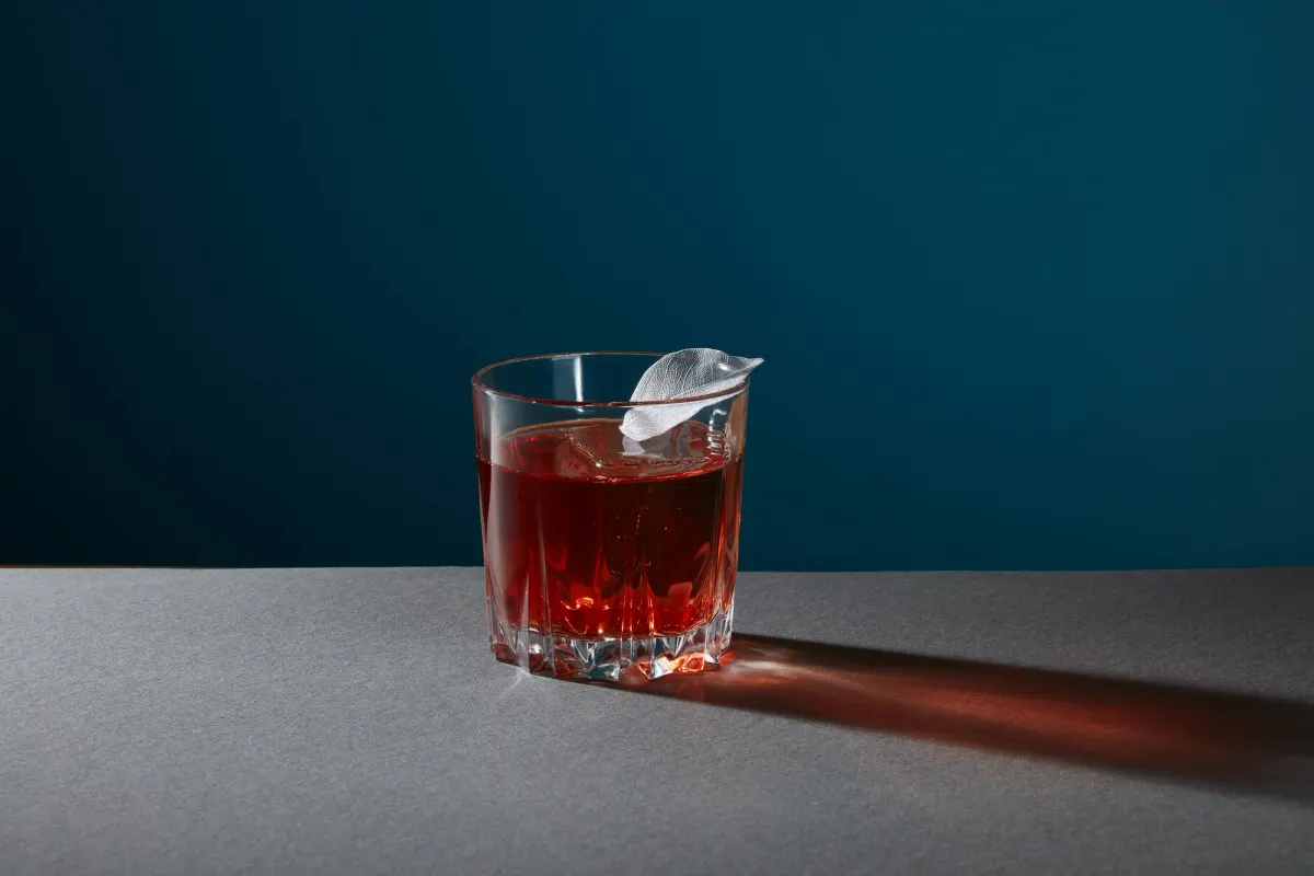 golovabar/testa, frame 3